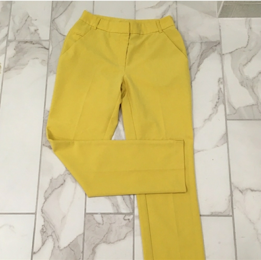Yellow cropped dress pants. Size 2